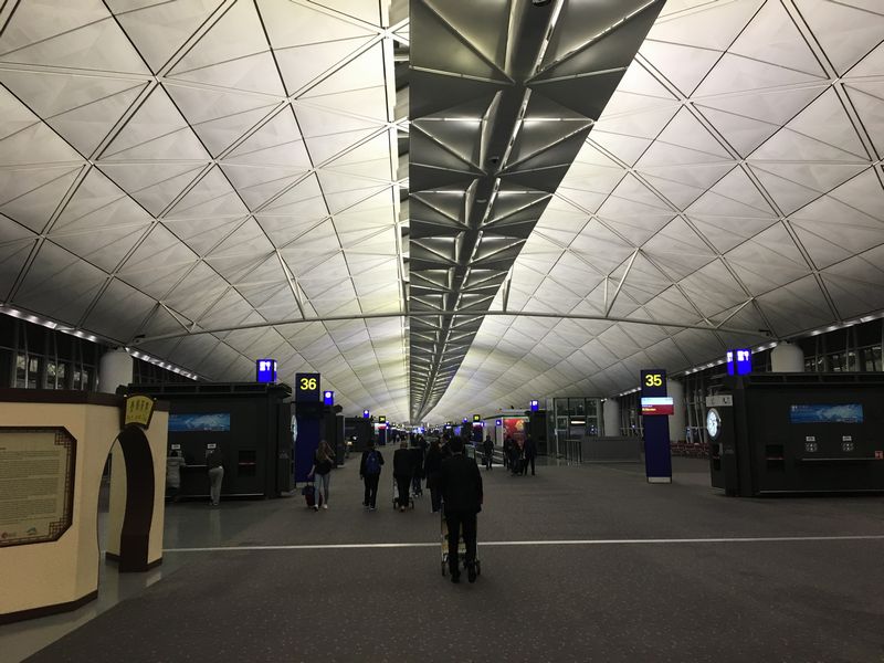 HKG空港.jpg