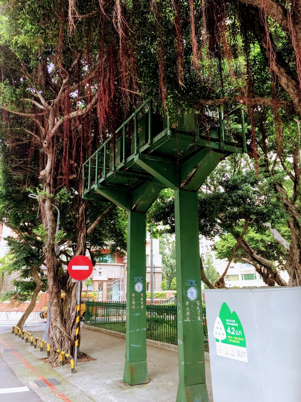 変圧器台北.jpg